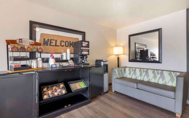Extended Stay America Suites Wichita East