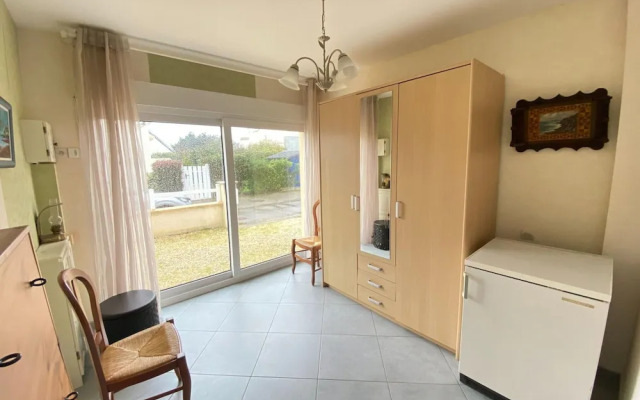 Pretty Terraced House Near the Beach, Damgan