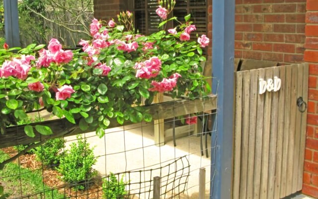 Roseneath Villa B&B