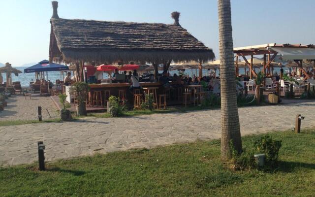 Beachfront Apartment