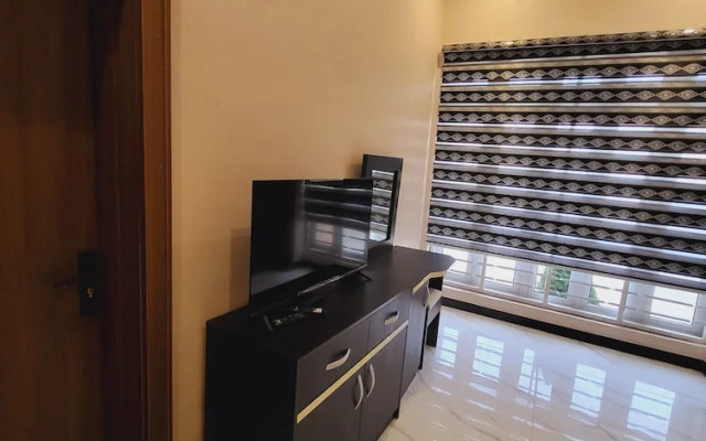 Aggreys 55 airport lodge