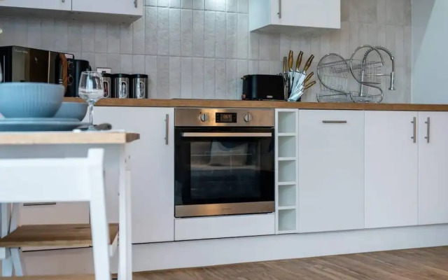 Host Apartments Kings Dock View Baltic Living