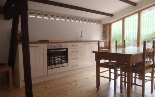 The Boat Shed Hostel
