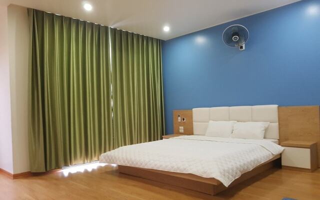 Blue Star Hotel