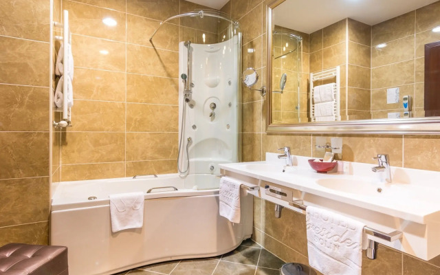 Hotel President Solin