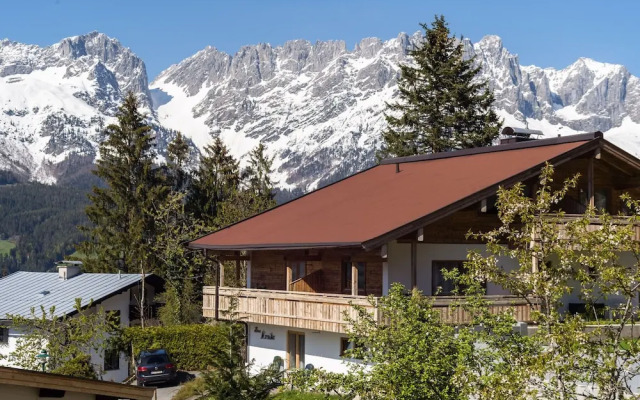 Snug Apartment in Ellmau With Balcony