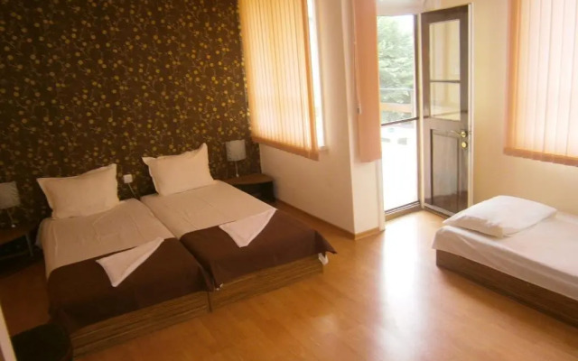 Guest House Hristovi