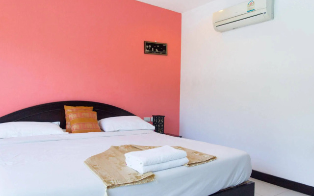 Patong Bay Guesthouse