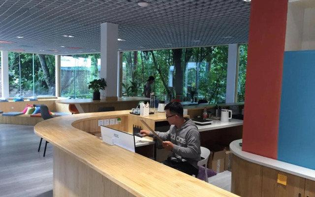 Taoxi Creek Hostel
