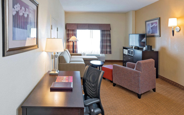 Best Western Plus Hotel & Conference Center
