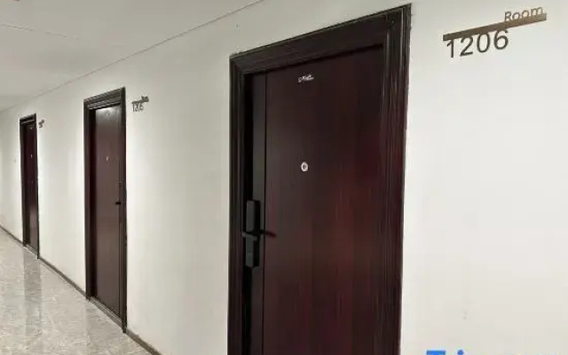 Lanzhou 23 E-sports Homestay (Wuyue Plaza)