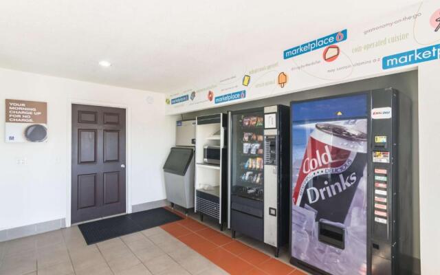 Motel 6 Wichita Falls, TX - North