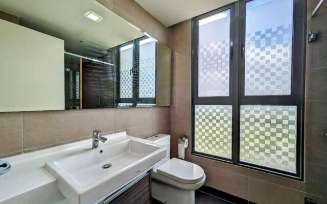 Teega Puteri Harbour near Legoland