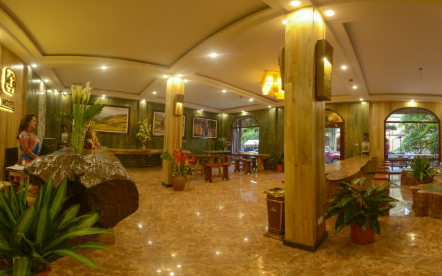 Moc Sapa Hotel