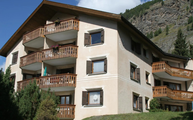 Chesa Blais 7 — 4-star hotel in Pontresina