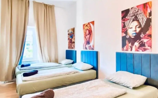 Spacious 4BR Apt Perfect for Groups