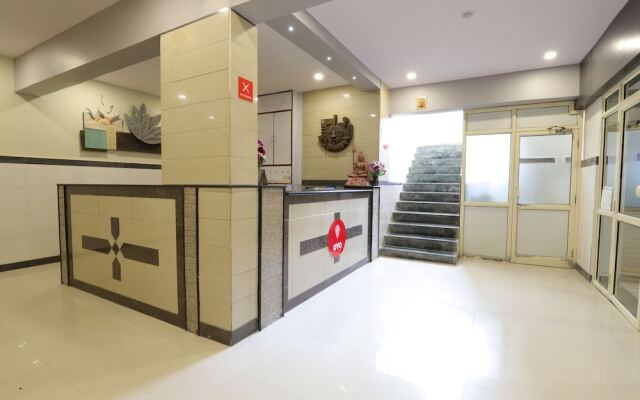 OYO 10697 Hotel Suraj Inn