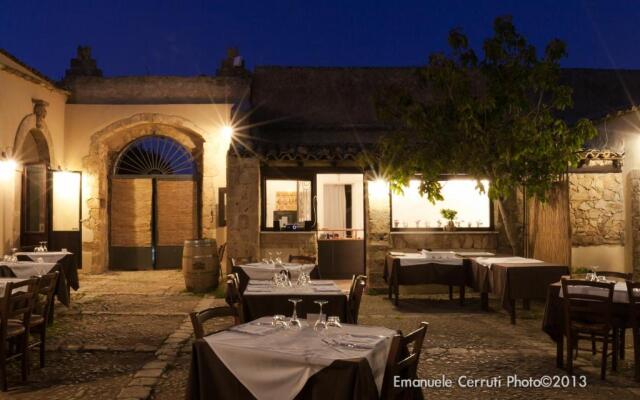 Baglio Siciliamo Country House Adult Only