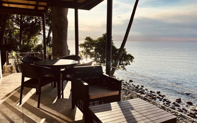 Villa Milagros Dive Inn Anilao