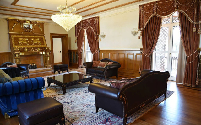 Sintra Marmòris Palace