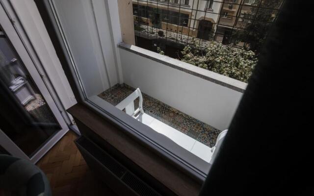 Lovely flat, UltraCentral, with Free Parking VIC8