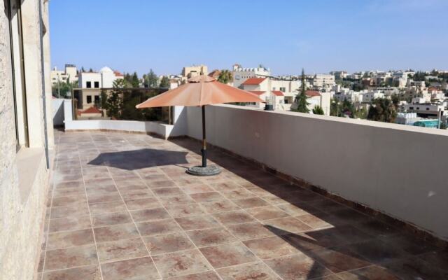 Abdoun Rooftop 2bedroom Kh&sh 02