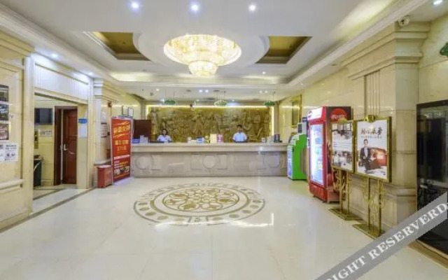 Towo Topping Hotel (Shenzhen Longgang FuPingStation Expressway)