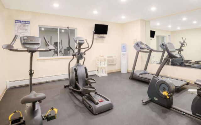 Baymont by Wyndham Essex Burlington Area