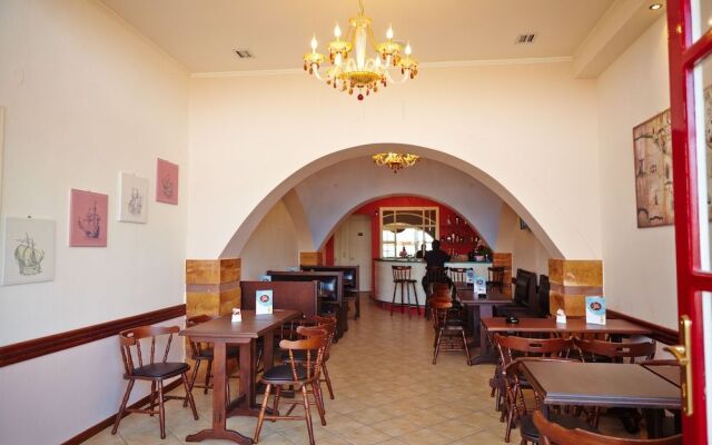 Aegean Sea Rooms And Suites