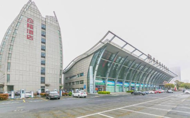 Homeinn Pebble Hotel (Taicang Bus Terminal)