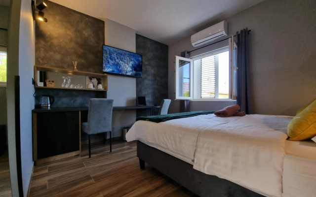 Solemar Luxury Rooms