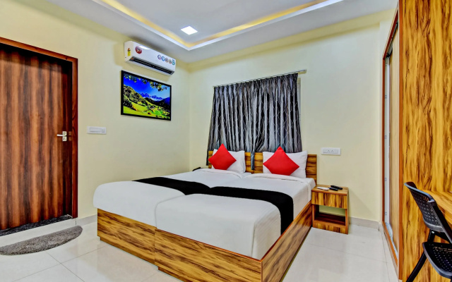 Fabhotel Purple Suites Inn