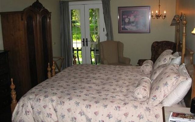 Le Papillon Bed And Breakfast