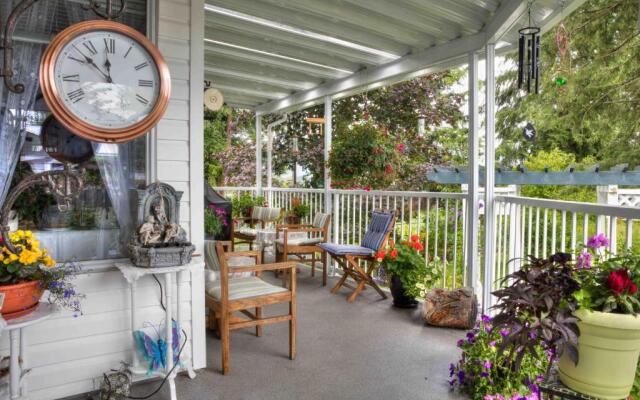 Hummingbird Bed and Breakfast