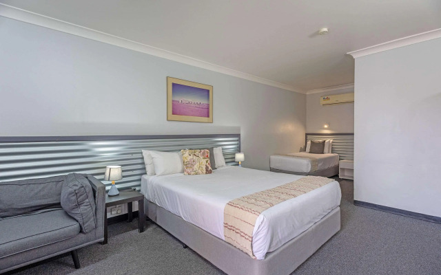 Comfort Inn Shearing Shed