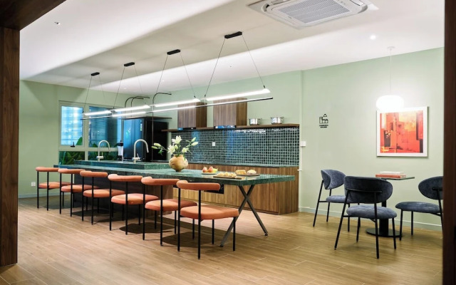 Express by M Village 46 Thao Dien