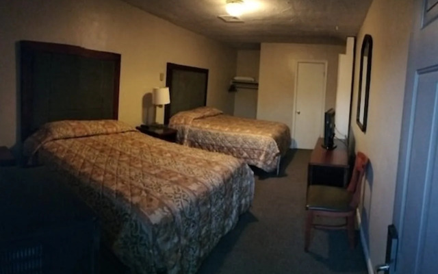 Budget Lodge by OYO Portland West