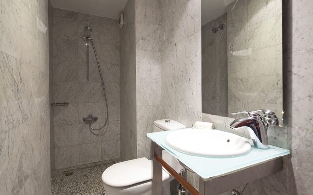 Apartment Barcelona Rentals - Classic Bonanova Apartment