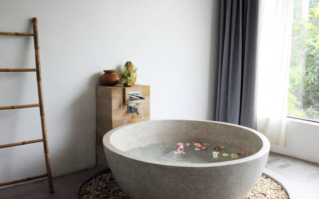 Chez Moi Suite and Spa
