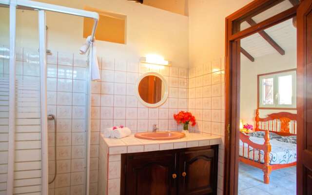 Village Bungalows Chez Honore