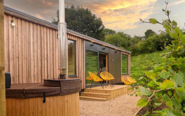 The Hive - Unique Cabin in Millport