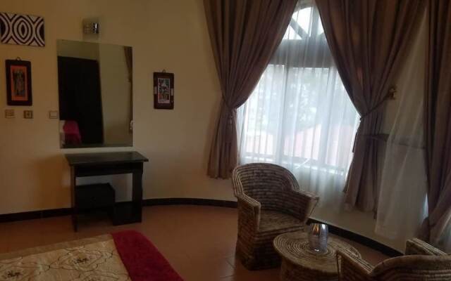 Kingsmen Suites