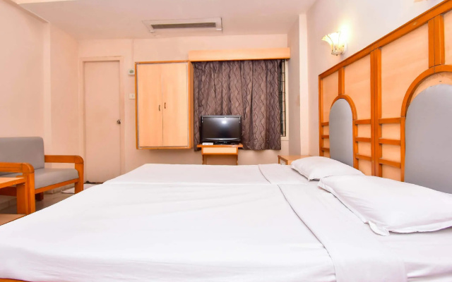 Bhimas Deluxe Hotel – Guest Rooms – Tirupati