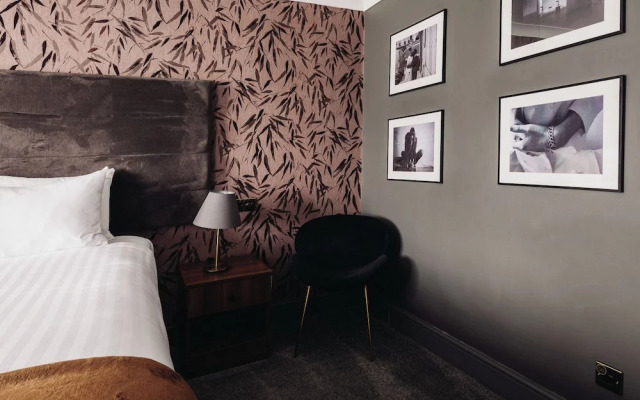 The Chesterton Hotel