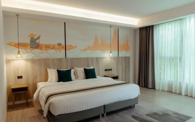 RUS Hotel&Convention