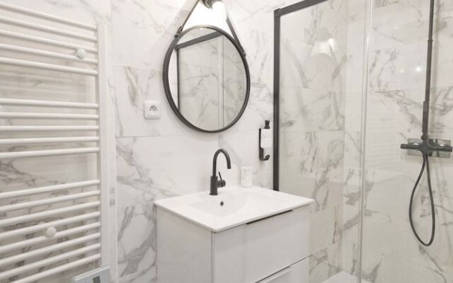 Villa Lafaille Apartment Hotel By J