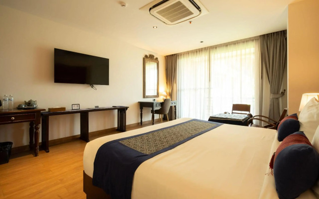 Phor Liang Meun Terracotta Arts Hotel