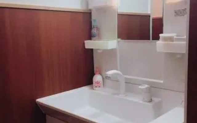 Sakai Guest House AMAMI（堺ゲストハウス奄美）