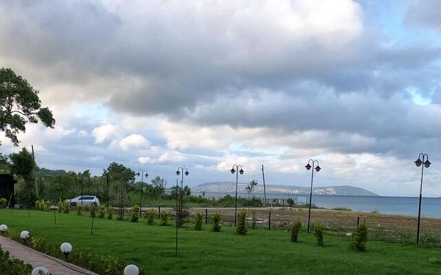 Simisso Ciftlik Bungalov