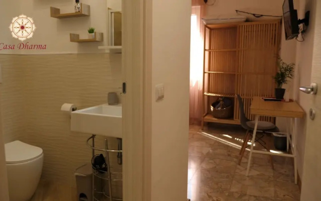 Casa Dharma Guest House